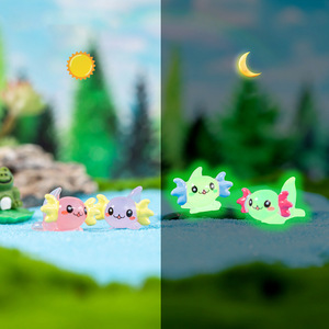 8 <span class=keywords><strong>couleurs</strong></span> brillent dans le noir Mini figurines d'animaux en résine Lumineux Miniature résine artisanat <span class=keywords><strong>Axolotl</strong></span> pour bricolage Micro paysage Aquarium - Product Image 2