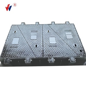 LANWEI LWJRC12 연성철 맨홀 뚜껑 EN124 표준 이중 밀봉 매립형 검정 역청 도색 사각/원형 도로용 잠금장치 - Product Image 2