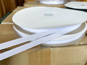 LL100 1cm Hook and <strong>Loop</strong> A-grade Nylon 10mm Shoes Clothes Mother <strong>Button</strong> 1cm Wide Velcroes - Product Image 6