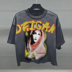 Nouveau t-shirt imprimé en coton épais Streetwear T-shirt graphique à lavage acide bords bruts en détresse T-shirt court surdimensionné - Product Image 5