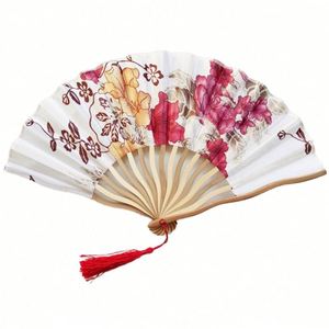 Nouveau Éventail Pliant Élégant Blanc en Soie Style Chinois Cadeau de Mariage avec Gravure Personnalisée Matériau Bambou - Product Image 2