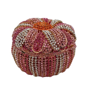 Bolso de Mano Elegante con Pedrería y Flores para Mujer, Bolso de Noche con Cristales Exquisitos y Cadena para Fiestas y Celebraciones - Product Image 1