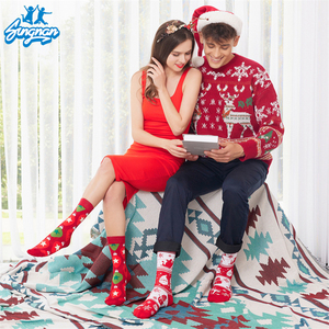 Vente en gros de chaussettes <span class=keywords><strong>fantaisie</strong></span> en coton habillées à la mode colorées et amusantes personnalisées Chaussettes de Noël pour père noël et femmes - Product Image 1