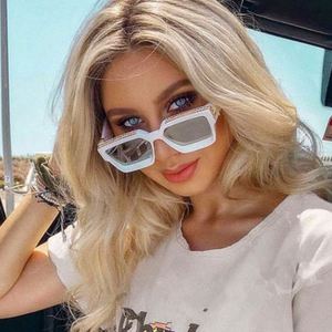 Lunettes de soleil carrées de luxe rétro pour femme avec logo personnalisé 2019, monture métallique, protection UV400, pour homme et femme, idéales pour la conduite - Product Image 2