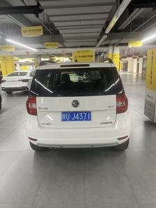JX Auto 2017 <span class=keywords><strong>Skoda</strong></span> <span class=keywords><strong>Yeti</strong></span> 1.4T Turbo Automático, Asientos de Cuero, Neumáticos R18, Interior Claro, Excelente Estado - Product Image 2