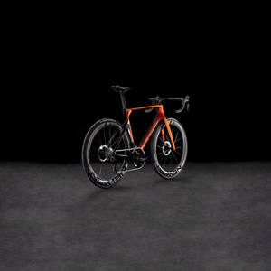 <span class=keywords><strong>Vélo</strong></span> <span class=keywords><strong>de</strong></span> <span class=keywords><strong>Course</strong></span> sur Route Avancé en Fibre <span class=keywords><strong>de</strong></span> Carbone <span class=keywords><strong>CUBE</strong></span> LITENING AERO C68X SLT 25 Modèles Incluant Fourche en Acier et Pédale Ordinaire - Product Image 5