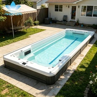 Piscine de nage à contre-courant de qualité commerciale pour l'extérieur avec système d'équilibrage automatique de l'eau et structure de coque robuste