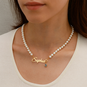 Oferta Relámpago: Collar con Colgante de Acero Inoxidable Personalizado con Perlas Blancas y Letras Doradas - Product Image 1