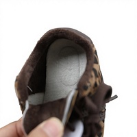 Chaussures d'entraînement GAT pour enfants, style coréen, nouvelle collection hiver 2025, à semelle extérieure en caoutchouc, doublées polaire à la cheville, motif léopard, polyvalentes et tendance