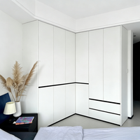 Armoire à portes battantes indépendante, entièrement personnalisée, moderne, écologique, sans poignée, gain de place