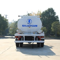 Camion-citerne Shacman L3000 Euro2 à plusieurs compartiments pour le transport séparé d'essence et de diesel