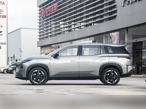 Toyota BZ3X 2025 de Alto Rendimiento, Eléctrico, 430/520/610 km de Autonomía, Tracción Delantera, 150 kW, SUV Compacto, Nuevo, Compatible con Carga Rápida, Disponible - Product Image 3