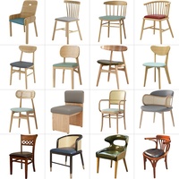 Juego de Mesa y Sillas de Madera Maciza de Diseño del Sudeste Asiático, con Superficie de Madera Veteada y Patas de Metal Negro, Muebles Comerciales para Bistro