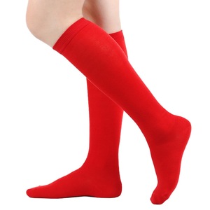 Chaussettes pour femmes IStapromo Gifts Beauty, rouges, unies, en tricot, respirantes, douces, extensibles, printemps, été, automne, possibilité de personnalisation - Product Image 5