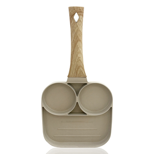 Sartén Cuadrada para Huevos RAF R.2544 de 17 cm con Mango Estilo Madera, Antiadherente, Fácil de Limpiar, Sartén 3 en 1 para Cocinas de Gas y Eléctricas en Casa - Product Image 3