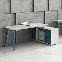 Poste de travail modulaire en bois moderne, bureau cubique à 120 degrés pour 2 à 6 personnes