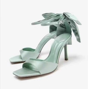 Sandales à talons aiguilles pour femmes, style français classique, décorées d'un nœud noir, à bout ouvert - Nouvelles chaussures décontractées sexy Fairycore pour femmes - Product Image 1