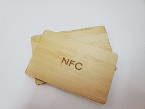 13.56 MHz RFID IC <span class=keywords><strong>Carte</strong></span>-clé en bois 1K Chip Cherry Wood <span class=keywords><strong>Carte</strong></span> de <span class=keywords><strong>visite</strong></span> NFC Tap Membership Visit Card Bamboo RFID Tap Bamboo NFC Tap - Product Image 3