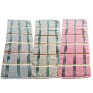 Toalla Facial de Algodón Puro Jacquard 35x75 cm, Rectangular, para Uso Doméstico y Laboral - Product Image 5