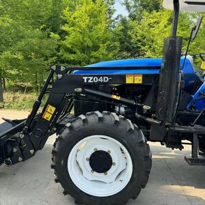 Trattore Agricolo SNH704 da 70CV con Pala Frontale, Economico, Macchine Agricole Holland, Trattori Usati - Product Image 2