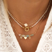 Collier en pierre naturelle de style européen et américain, luxe léger, polyvalent, avec pendentif cœur perlé - tendance, multicouche