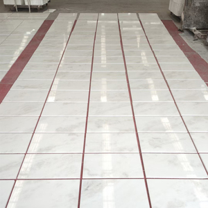 Mármol Blanco de Namibia Pulido, Natural, de Alta Calidad, Moderno y de Venta Caliente, para Paredes y Pisos Interiores de Hoteles, ODM/OEM - Product Image 1