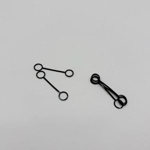 Pièces moulées avec précision en PVC Noir Blanc Transparent Composants industriels flexibles Moulage par découpe CNC - Product Image 3