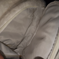 Sac à dos enfant personnalisé brodé, motif dessin animé mignon, petite capacité, sac d'école doux en fausse fourrure pour voyage en extérieur et usage quotidien