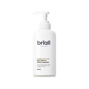 Mousse nettoyante éclaircissante Briall 500ml Nettoyant visage pour tous types de peaux Formule K Beauty - Product Image 2