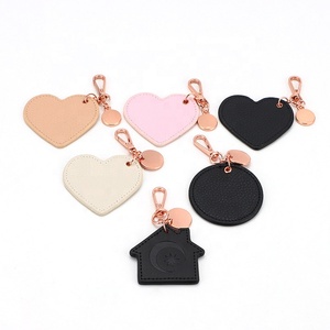 Hot Selling Custom Love Shape House Metal PU Leather KeyChain Leather Key Chain for Gift