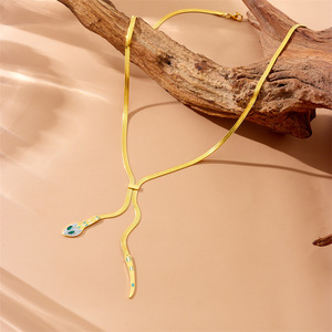 Snake Head Tail Bone Chain Gold Plated Zinc Alloy Necklace Women's Fashion Jewelry Gift N3081 - Product Image 3