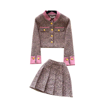 Ensemble élégant en tweed pour femme pour l'automne, veste à manches longues avec boutons décoratifs, jupe mini plissée taille haute, tenue chic en deux pièces