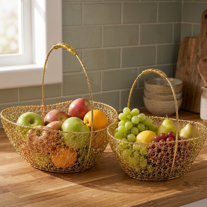 Panier à fruits élégant en fil doré avec poignée, bol de rangement décoratif en métal pour fruits et légumes, pour comptoir de cuisine, table à manger, maison - Product Image 3
