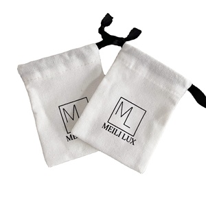 Pochette en coton et lin personnalisée colorée avec logo imprimé, sac d'emballage à cordon pour bijoux et maquillage - Product Image 1