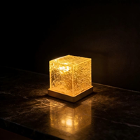 Projecteur d'ondes océaniques 3D pour maison moderne avec télécommande, lampe de douche LED 16 couleurs