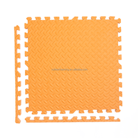 Tapis en mousse EVA respectueux des pieds, résistant à l'eau, nouvelle tuile de sol en mousse pour la maison, style contemporain, tapis de jeu en mousse non toxique