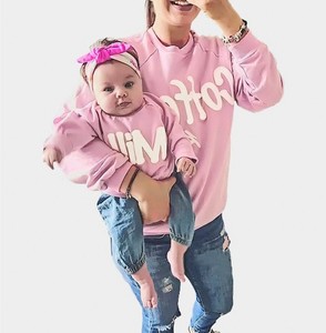 Abbigliamento genitore-bambino con lettera di vestiti per genitori e bambini carino bambino e mamma papà abiti da famiglia a manica lunga T-<span class=keywords><strong>shirt</strong></span> - Product Image 1