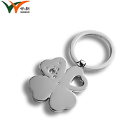 Vente en gros Trèfle à quatre feuilles Métal Coeur Porte-clés Diamant Cristal Strass Porte-clés pour les filles