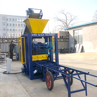 Machine à fabriquer des blocs de béton creux semi-automatique QT4-24, machine à fabriquer des pavés, machine à fabriquer des briques, prix bas en Chine pour l'Afrique