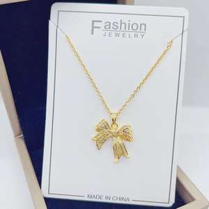 Chic Luxe En Laiton Plaqué Or Papillon Arc Zircon Collier Élégant Femmes Bijoux Collier - Product Image 3