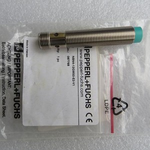 สวิตช์ตรวจจับระยะใกล้ Pepperl+Fuchs รุ่น NBN4-12GM50-E2-V1 แบบเหนี่ยวนำ ขั้วต่อแบบสกรู ไม่มีฉนวนป้องกัน - Product Image 1