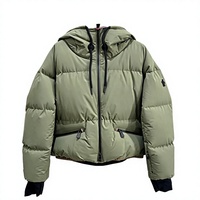 Veste courte à capuche en duvet vert armée pour femme