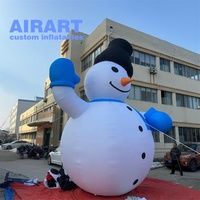 Bonhomme de neige gonflable géant de 6 m, grand bonhomme de neige gonflable de Noël en dessin animé avec chapeau noir et gants bleus pour la décoration extérieure des fêtes