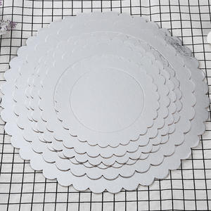 Plaques de gâteau jetables en <span class=keywords><strong>carton</strong></span> de papier <span class=keywords><strong>doré</strong></span> argenté 5 6 7 8 9 10 11 12 pouces assiettes à gâteau rondes jetables plateau de cercles - Product Image 3