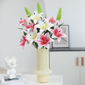 Flores Artificiales de Lirio, 4 Cabezas, Color Blanco y Rosa Intenso, Plástico Suave de PVC, Alta Simulación, Decoración para Bodas y Hogar - Product Image 3