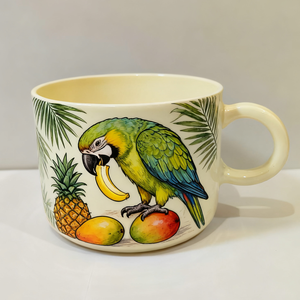 Taza de Café de Cerámica Hecha a Mano con Foto de Guacamayo Pintada a Mano, Regalo Perfecto para las Fiestas - Product Image 5