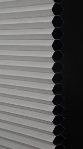 Stores alvéolaires manuels 100 % occultants sans cordon, stores cellulaires horizontaux en tissu uni pour porte coulissante - Product Image 2