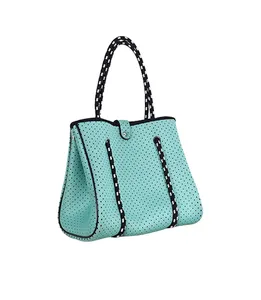 Großhandel Custom Fashion Perforierte Neopren Strand tasche Große Neopren Einkaufstasche Handtasche mit Clutch Bag