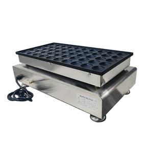 Nhà máy 50 lỗ Muffin máy 110-240V 50-60Hz Điện Mini Pancake Waffle <span class=keywords><strong>maker</strong></span> - Product Image 3