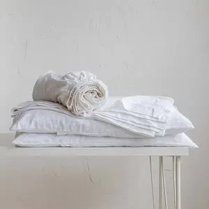 ชุดเครื่องนอนสีขาวบริสุทธิ์ผ้าปู100% หรูหราเต็มรูปแบบผ้าปูที่นอนเข้ารูปผ้าปูเตียง